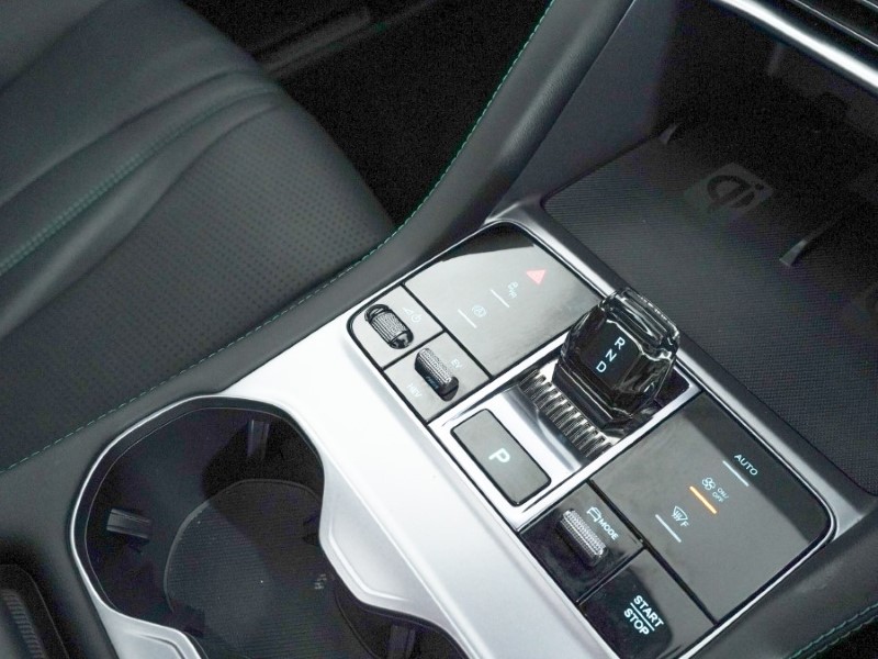 2025 (25) BYD SEAL U 1.5 DM-i Boost 5dr Auto 5058739