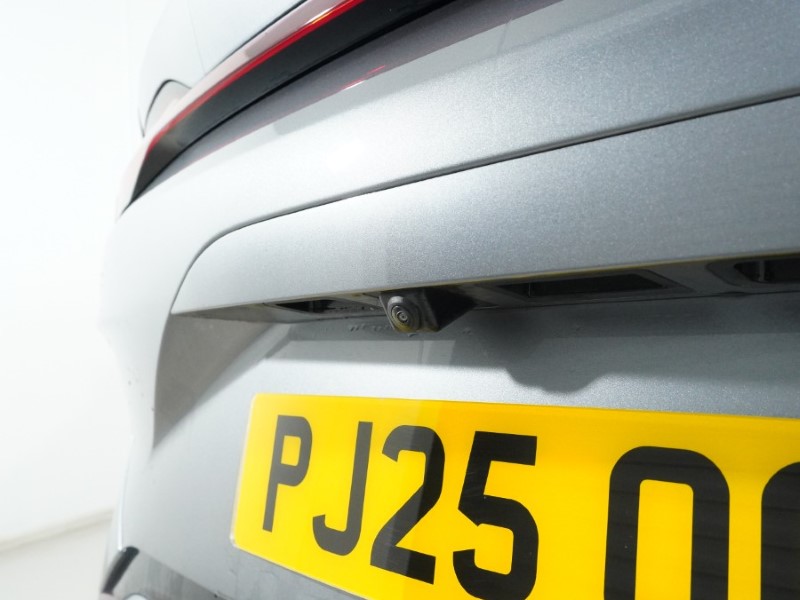 2025 (25) BYD SEAL U 1.5 DM-i Boost 5dr Auto 5026385