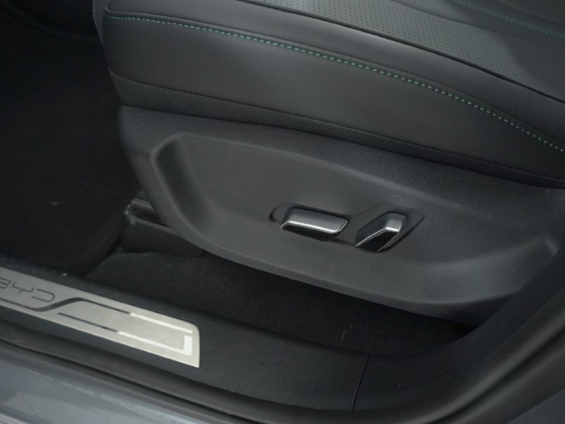 2025 (25) BYD SEAL U 1.5 DM-i Boost 5dr Auto 5026394