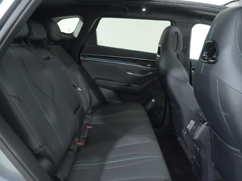 2025 (25) BYD SEAL U 1.5 DM-i Boost 5dr Auto 5026401