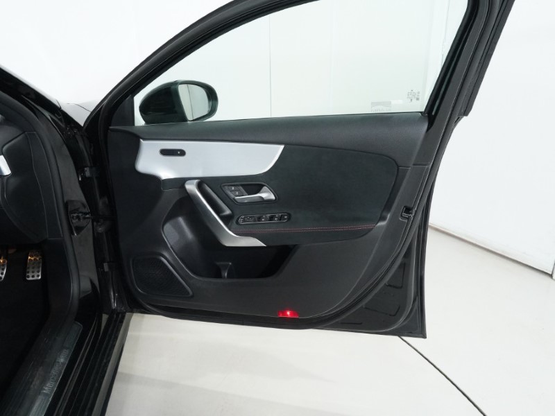 2024 (24) MERCEDES-BENZ A CLASS A200d AMG Line Executive 5dr Auto 5042445