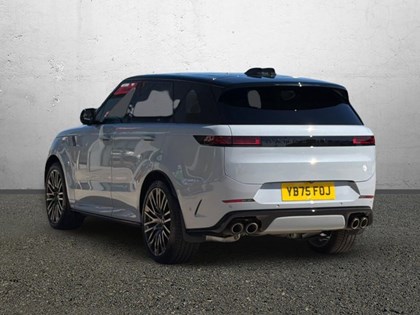 2026 (75) LAND ROVER RANGE ROVER SPORT 4.4 P635 V8 SV 5dr Auto