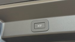 2026 (75) LAND ROVER RANGE ROVER SPORT 4.4 P635 V8 SV 5dr Auto 5260865