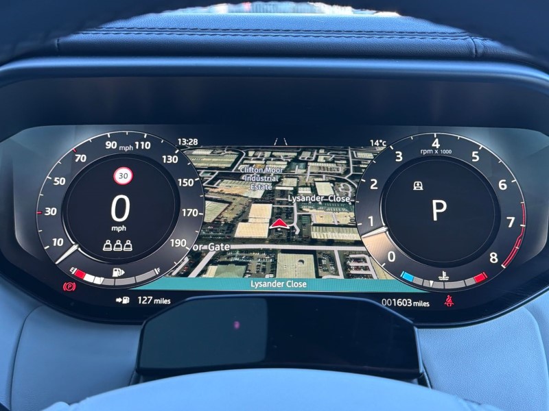 2026 (75) LAND ROVER RANGE ROVER SPORT 4.4 P635 V8 SV 5dr Auto 5260841