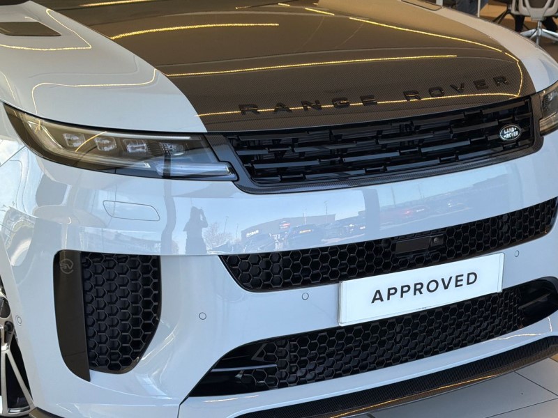 2026 (75) LAND ROVER RANGE ROVER SPORT 4.4 P635 V8 SV 5dr Auto 5260868