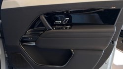 2026 (75) LAND ROVER RANGE ROVER SPORT 4.4 P635 V8 SV 5dr Auto 5260847