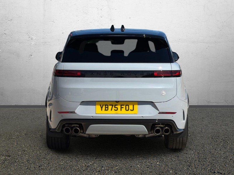 2026 (75) LAND ROVER RANGE ROVER SPORT 4.4 P635 V8 SV 5dr Auto 5260831