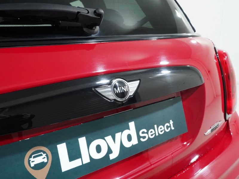 2017 (17) MINI HATCHBACK 2.0 John Cooper Works 3dr Auto 5053728