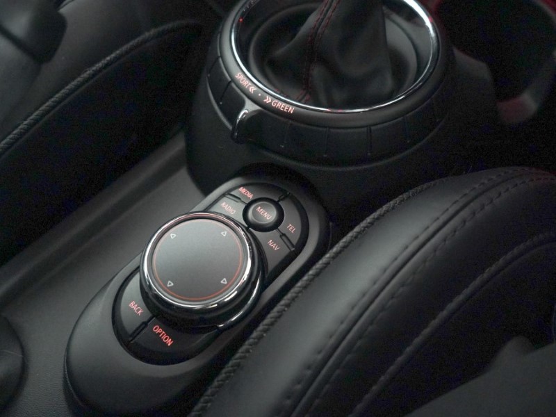 2017 (17) MINI HATCHBACK 2.0 John Cooper Works 3dr Auto 5053758