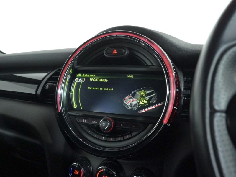 2017 (17) MINI HATCHBACK 2.0 John Cooper Works 3dr Auto 5053771