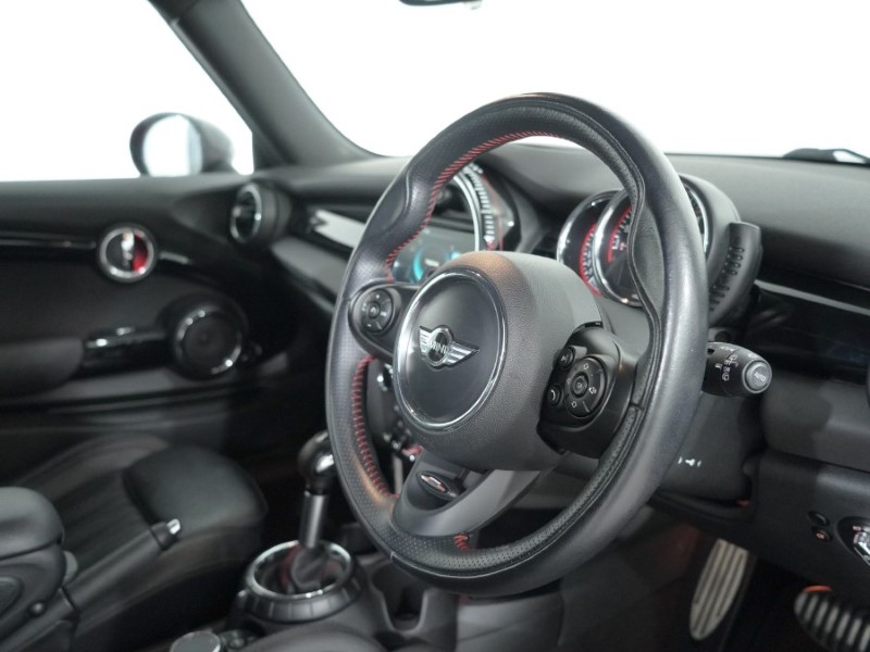 2017 (17) MINI HATCHBACK 2.0 John Cooper Works 3dr Auto 5053747