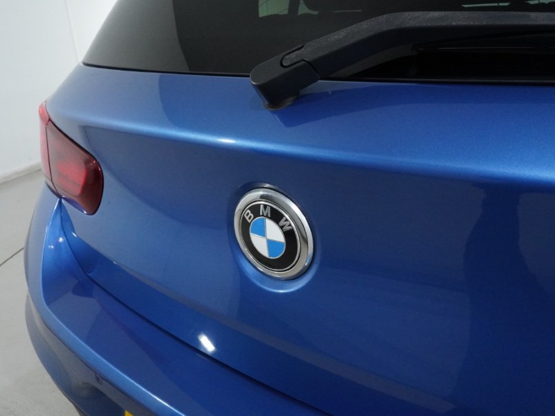 2019 (19) BMW 1 SERIES 118i [1.5] M Sport Shadow Ed 5dr Step Auto 5043841