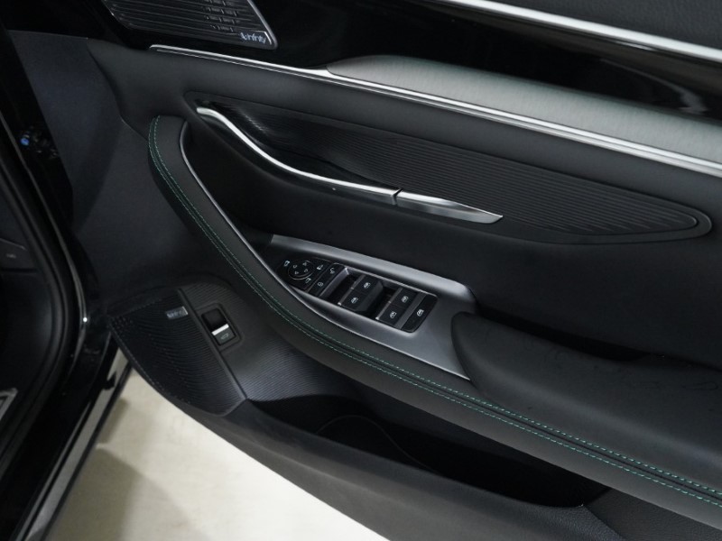 2025 (25) BYD SEAL U 1.5 DM-i Boost 5dr Auto 5079933