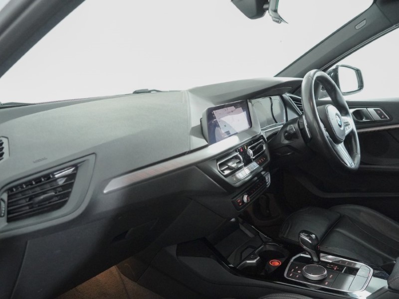 2020 (20) BMW 1 SERIES 120d xDrive M Sport 5dr Step Auto 5055006