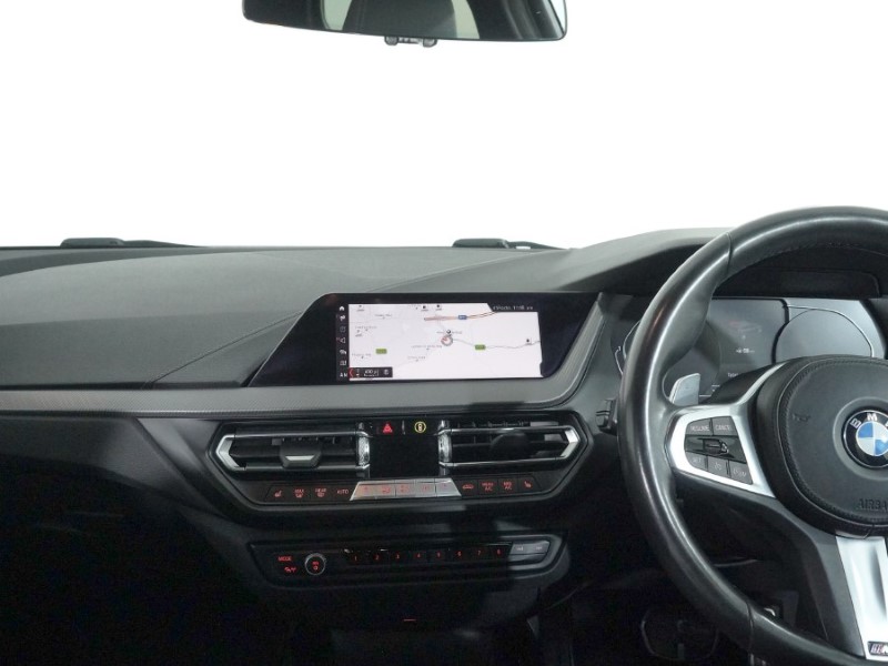 2020 (20) BMW 1 SERIES 120d xDrive M Sport 5dr Step Auto 5055011