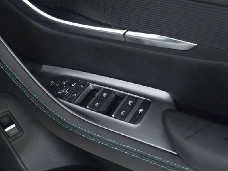 2025 (25) BYD SEAL U 1.5 DM-i Boost 5dr Auto 5080583