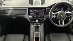 2020 (20) PORSCHE MACAN 5dr PDK 5052001
