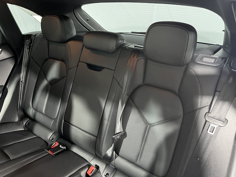 2020 (20) PORSCHE MACAN 5dr PDK 5052009