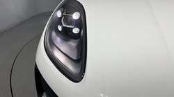 2020 (20) PORSCHE MACAN 5dr PDK 5052037