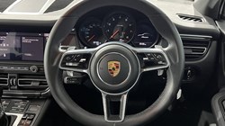 2020 (20) PORSCHE MACAN 5dr PDK 5052002
