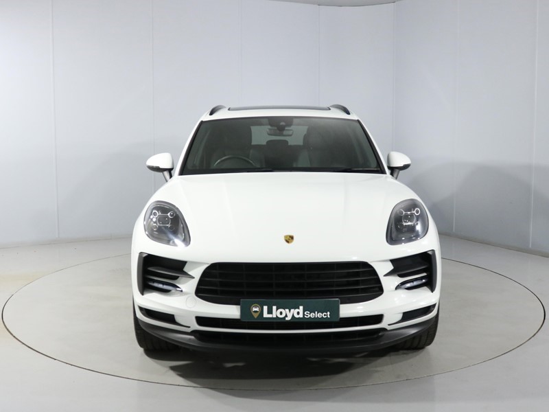 2020 (20) PORSCHE MACAN 5dr PDK 5052013