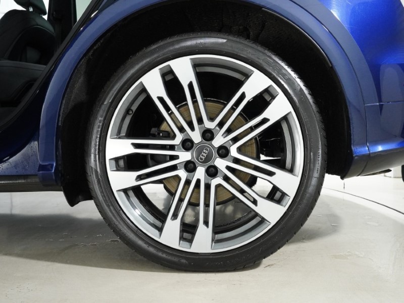 2020 (69) AUDI Q5 S TDI Quattro 5dr Tiptronic 5057642