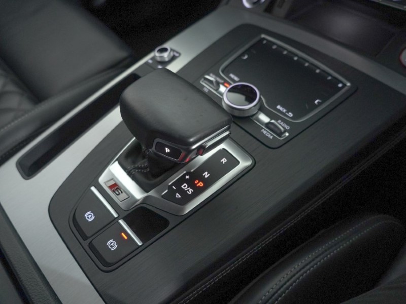 2020 (69) AUDI Q5 S TDI Quattro 5dr Tiptronic 5057665