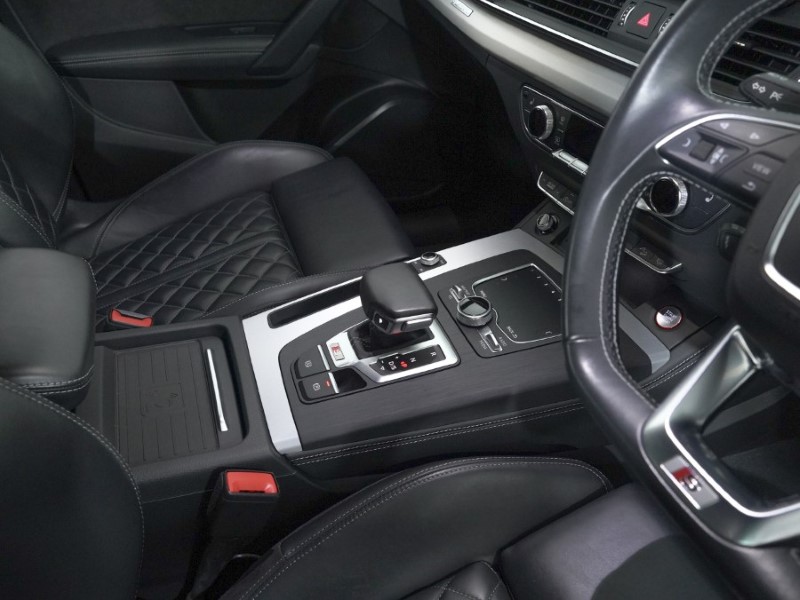 2020 (69) AUDI Q5 S TDI Quattro 5dr Tiptronic 5057654