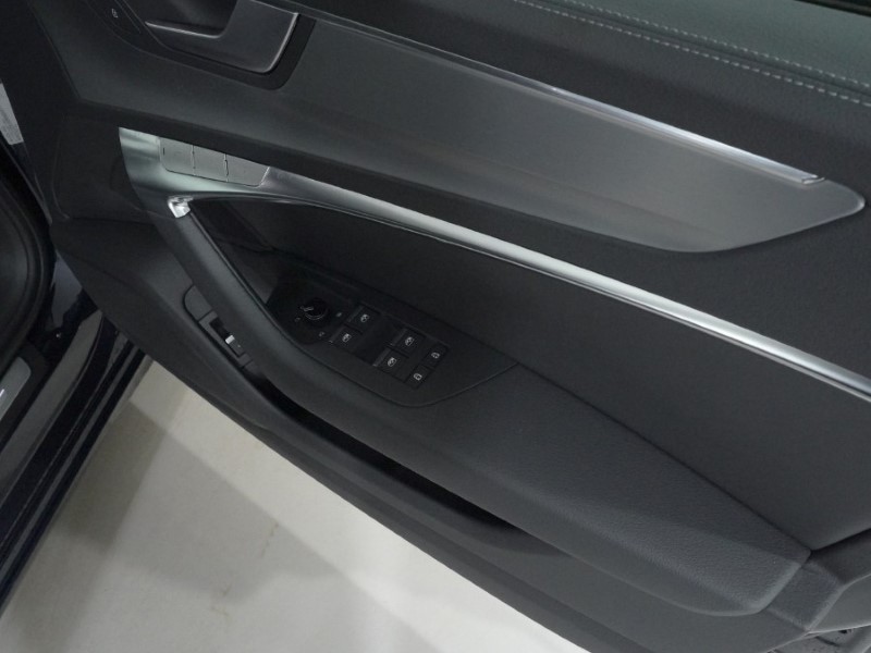 2024 (73) AUDI A6 40 TFSI S Line 5dr S Tronic 5059371