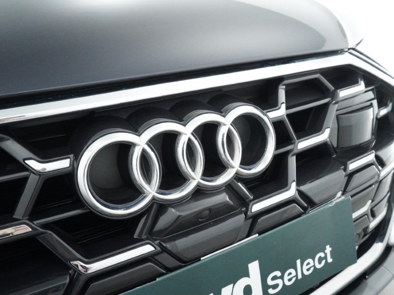 2024 (73) AUDI A6 40 TFSI S Line 5dr S Tronic 5059368