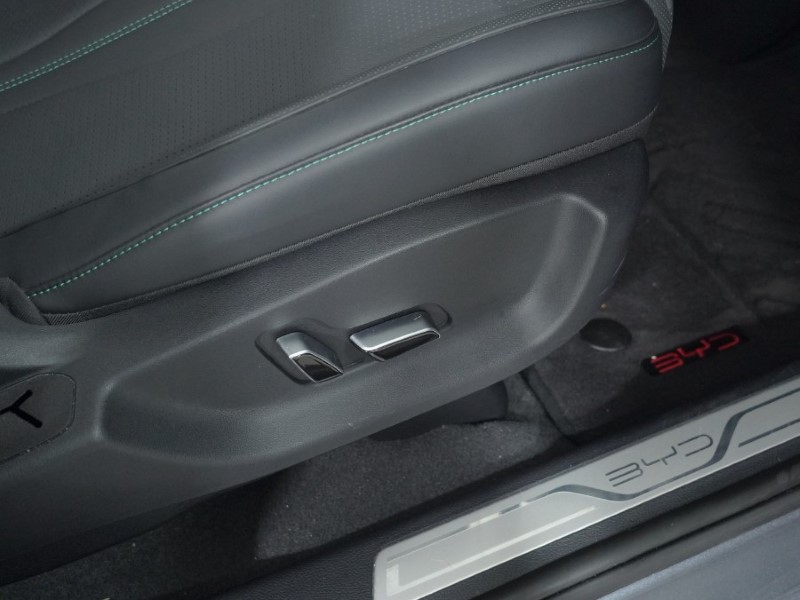 2025 (25) BYD SEAL U 1.5 DM-i Comfort 5dr Auto 5113731