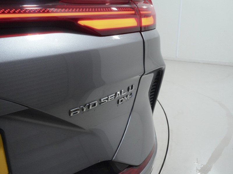 2025 (25) BYD SEAL U 1.5 DM-i Comfort 5dr Auto 5113743
