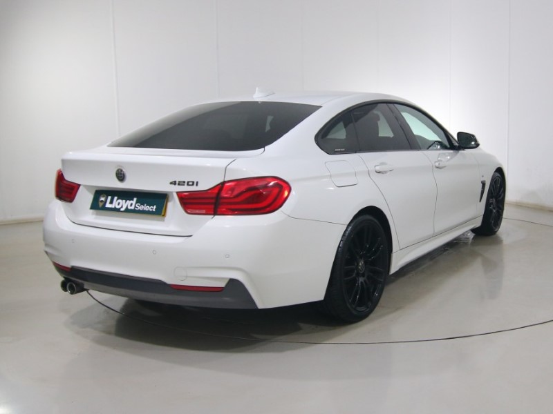 2018 (68) BMW 4 SERIES 420i M Sport 5dr Auto [Professional Media] 5064998
