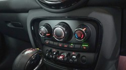 2017 (17) MINI CLUBMAN 1.5 Cooper 6dr Auto 5098734