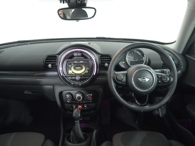 2017 (17) MINI CLUBMAN 1.5 Cooper 6dr Auto 5098719