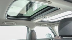 2017 (17) MINI CLUBMAN 1.5 Cooper 6dr Auto 5098723