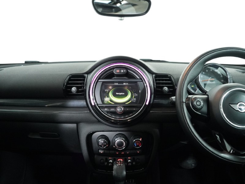 2017 (17) MINI CLUBMAN 1.5 Cooper 6dr Auto 5098720