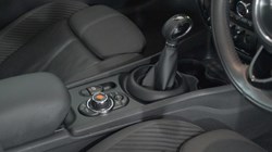 2017 (17) MINI CLUBMAN 1.5 Cooper 6dr Auto 5098731