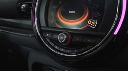 2017 (17) MINI CLUBMAN 1.5 Cooper 6dr Auto 5098745