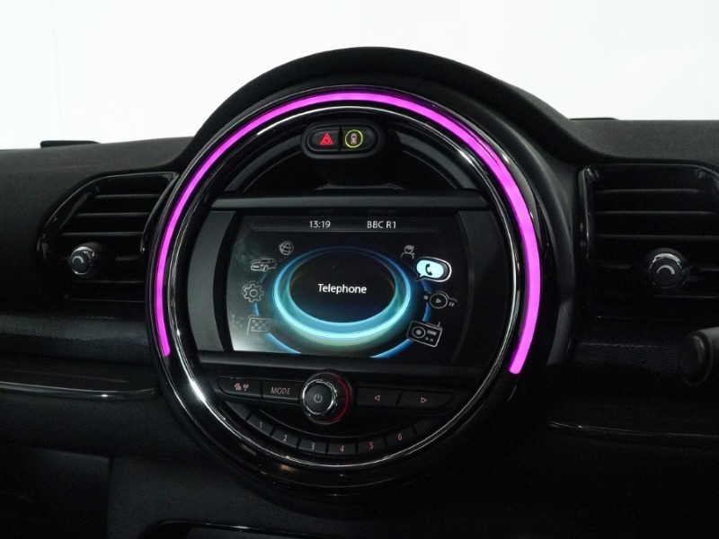 2017 (17) MINI CLUBMAN 1.5 Cooper 6dr Auto 5098742