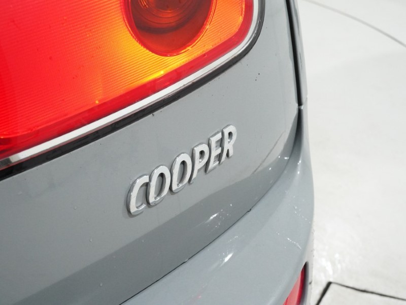 2017 (17) MINI CLUBMAN 1.5 Cooper 6dr Auto 5098713