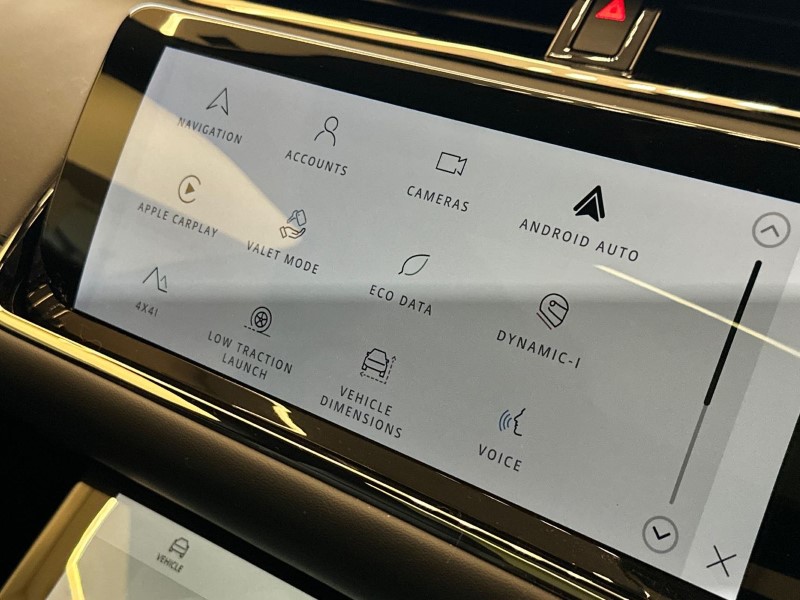 2023 (23) LAND ROVER RANGE ROVER EVOQUE 2.0 D200 R-Dynamic HSE 5dr Auto 4988915