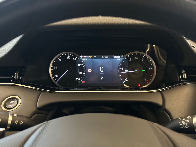2023 (23) LAND ROVER RANGE ROVER EVOQUE 2.0 D200 R-Dynamic HSE 5dr Auto 4988900