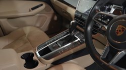 2020 (20) PORSCHE MACAN S 5dr PDK 5093790