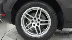 2020 (20) PORSCHE MACAN S 5dr PDK 5093823