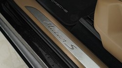 2020 (20) PORSCHE MACAN S 5dr PDK 5093819