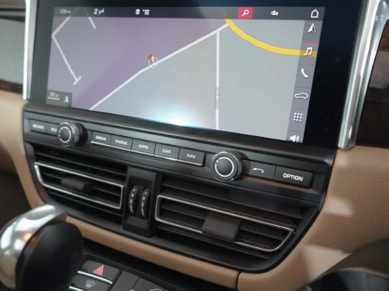 2020 (20) PORSCHE MACAN S 5dr PDK 5093811