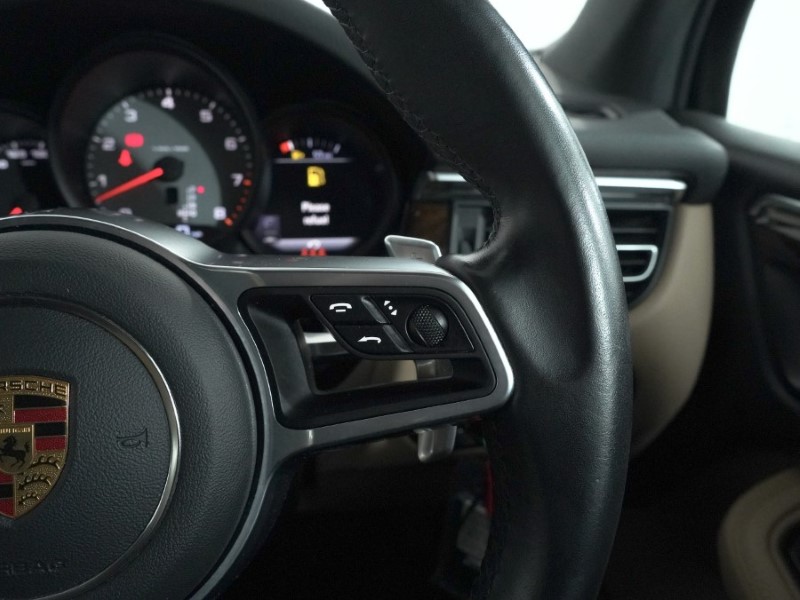 2020 (20) PORSCHE MACAN S 5dr PDK 5093795