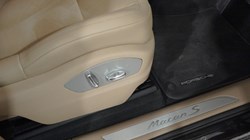 2020 (20) PORSCHE MACAN S 5dr PDK 5093791