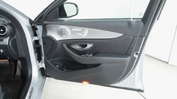 2017 (67) MERCEDES-BENZ E CLASS E43 4Matic Premium Plus 4dr 9G-Tronic 5097263